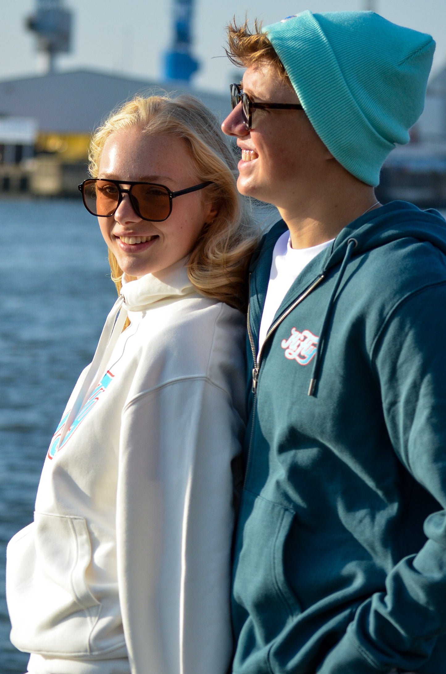 Zip-Hoodie Basic in Dunkelgrün